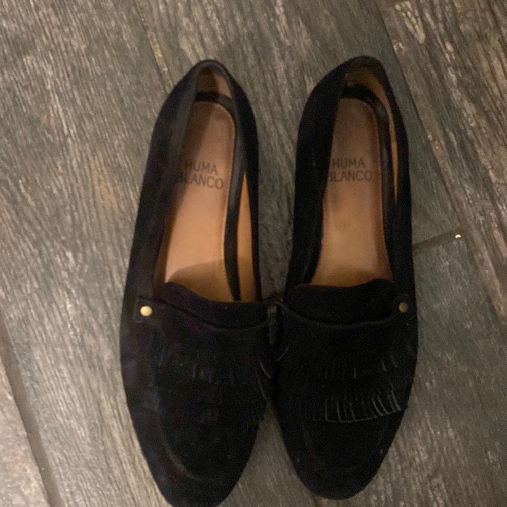 Huma  Blanco Suede Loafers